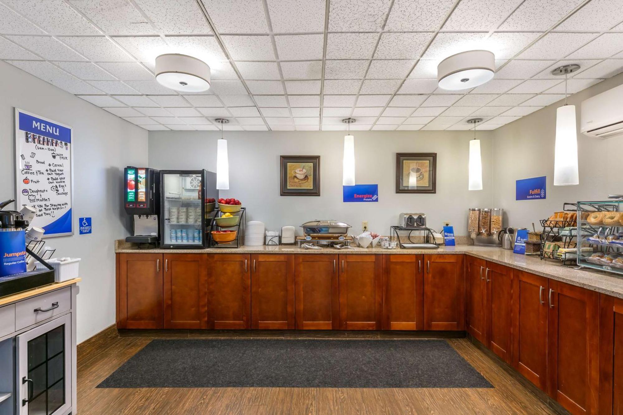 Best Western Порт Клинтън Екстериор снимка