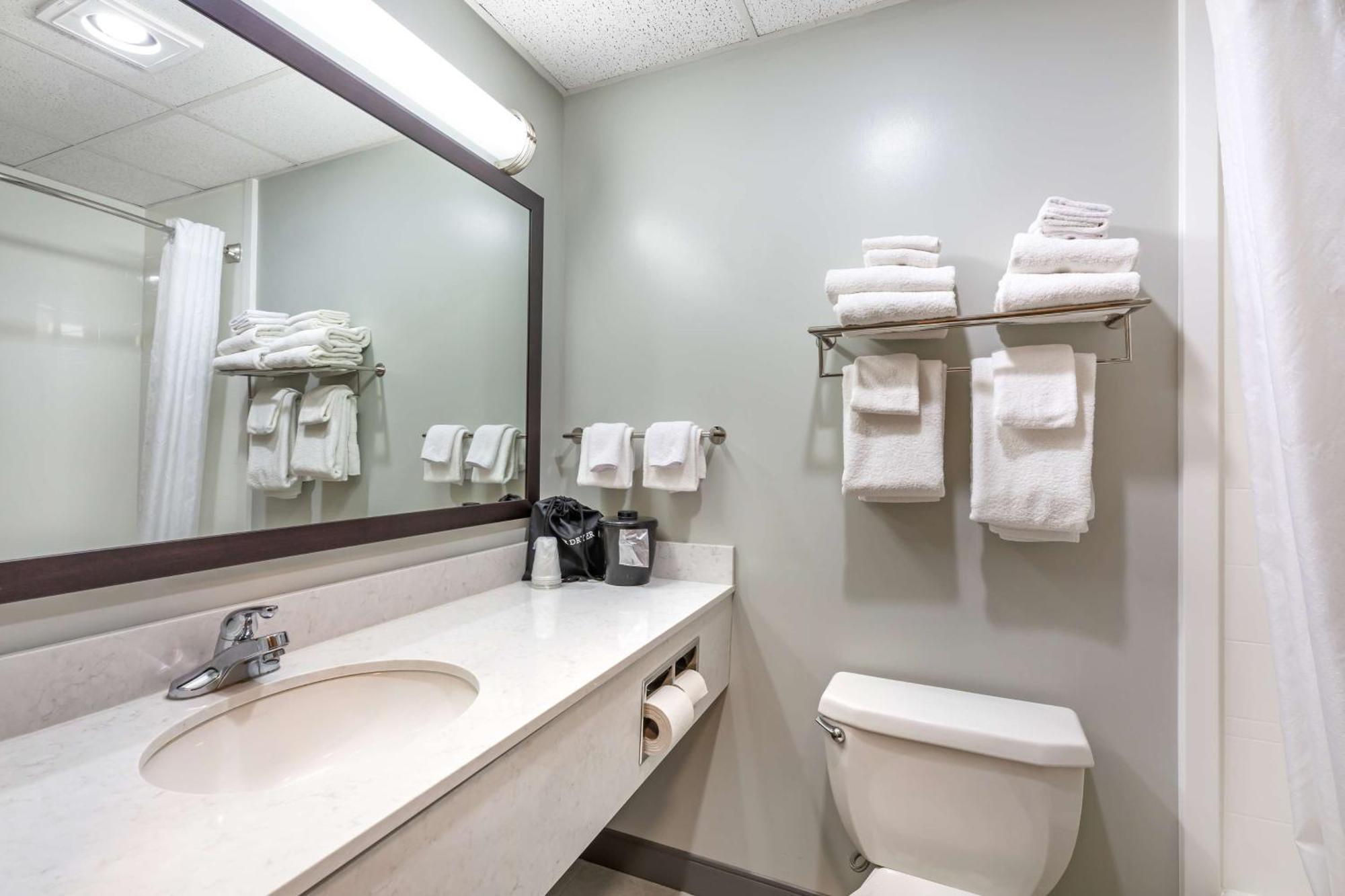 Best Western Порт Клинтън Екстериор снимка