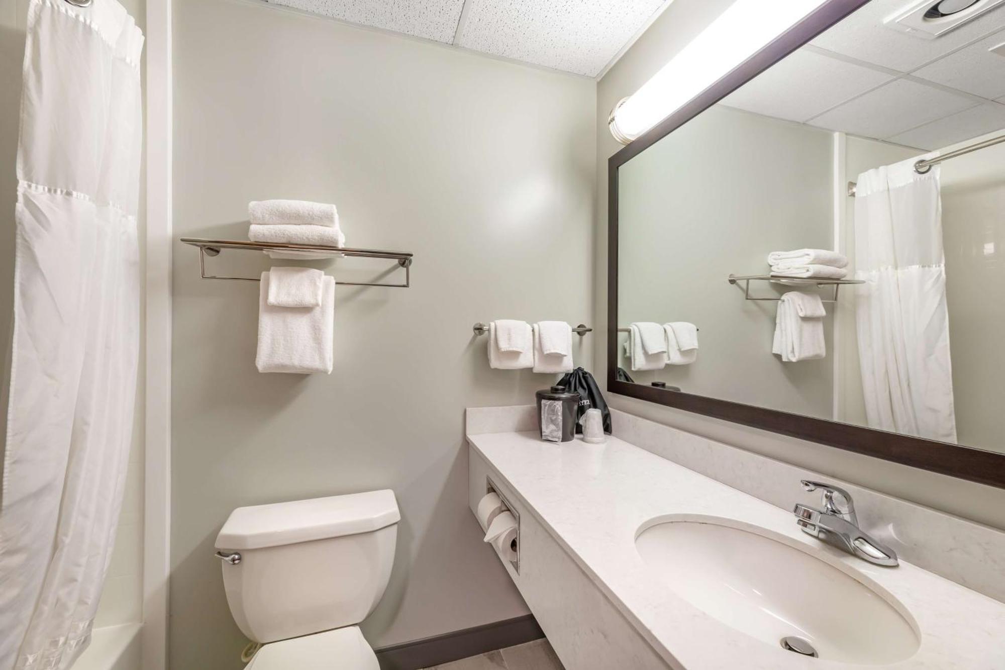 Best Western Порт Клинтън Екстериор снимка
