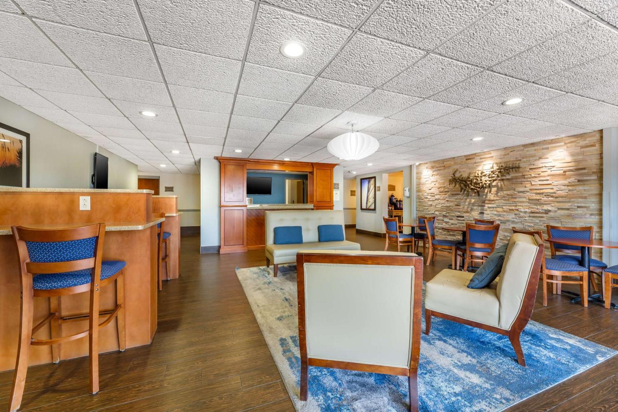 Best Western Порт Клинтън Екстериор снимка
